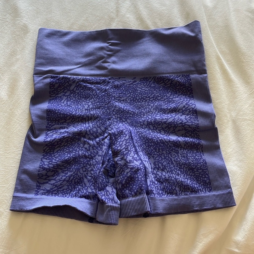 Lululemon Biker Shorts. Size 2